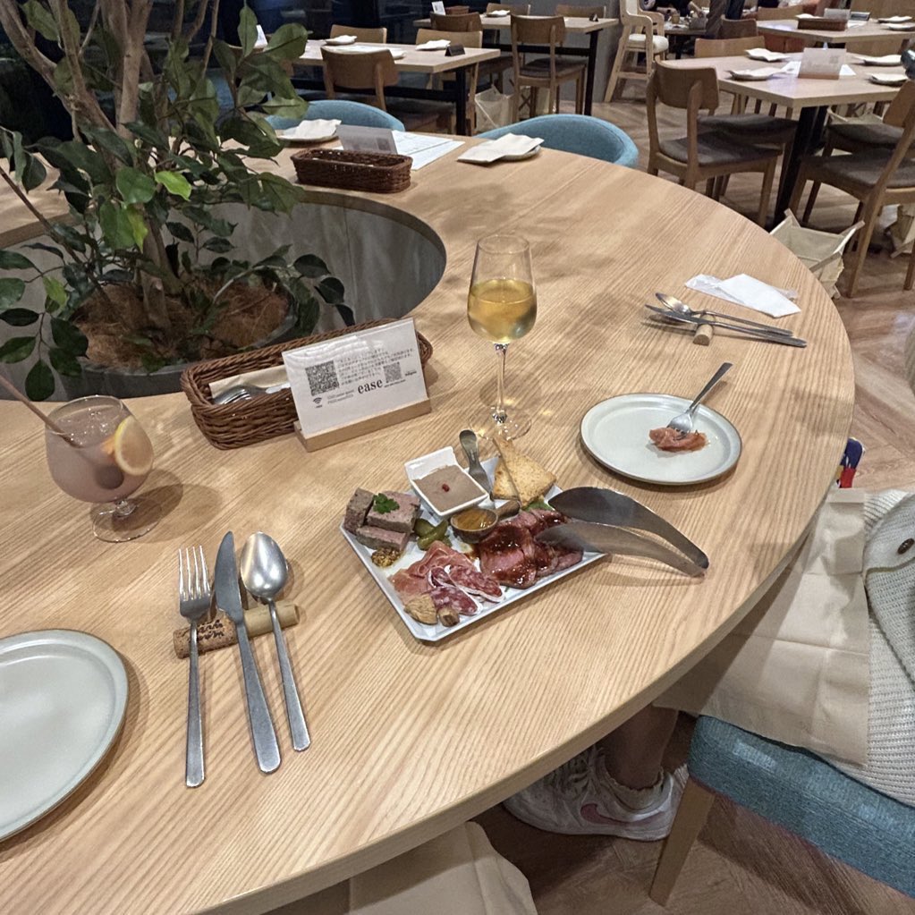 hoooootate_'s tweet image. 🎂💐🎉