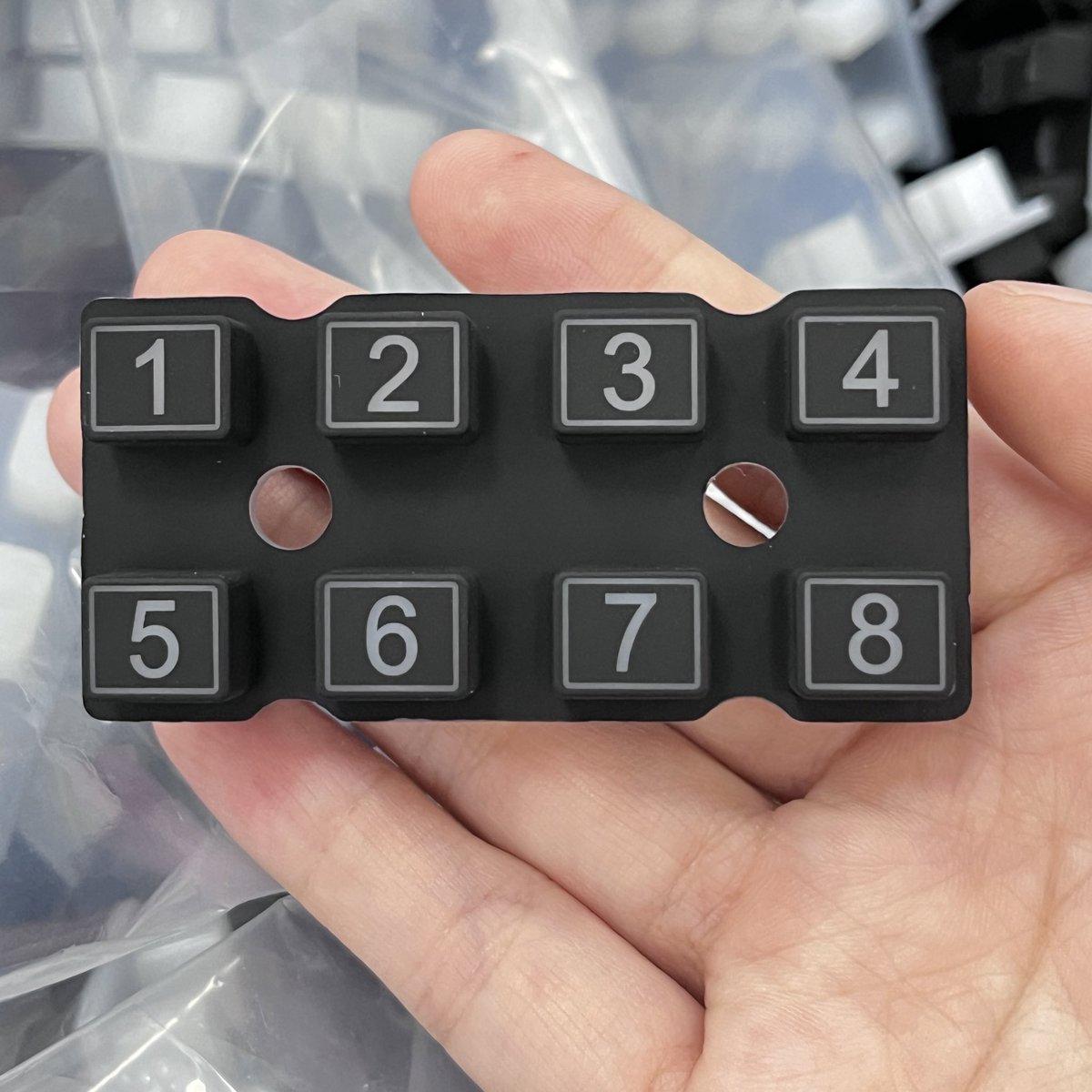 DasenRubber888's tweet image. new non-standard customized silicone rubber button.
#button #silicone #siliconemolds #customization