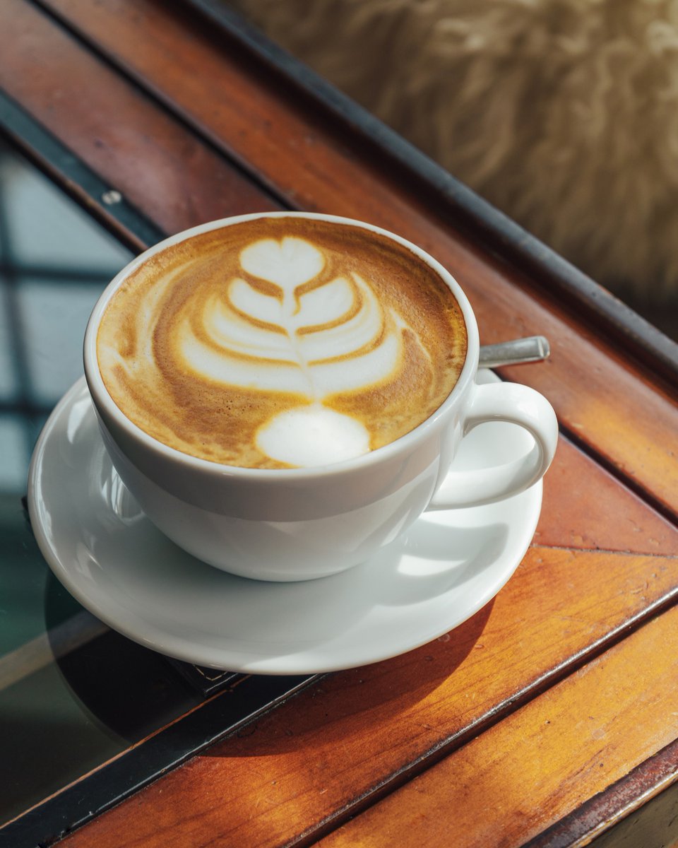 This season, curl up with a good book and a warm drink, amidst breathtaking views ☕️

Find your autumn sanctuary at Ilsington, where cosy moments await > bit.ly/3L6Whxt