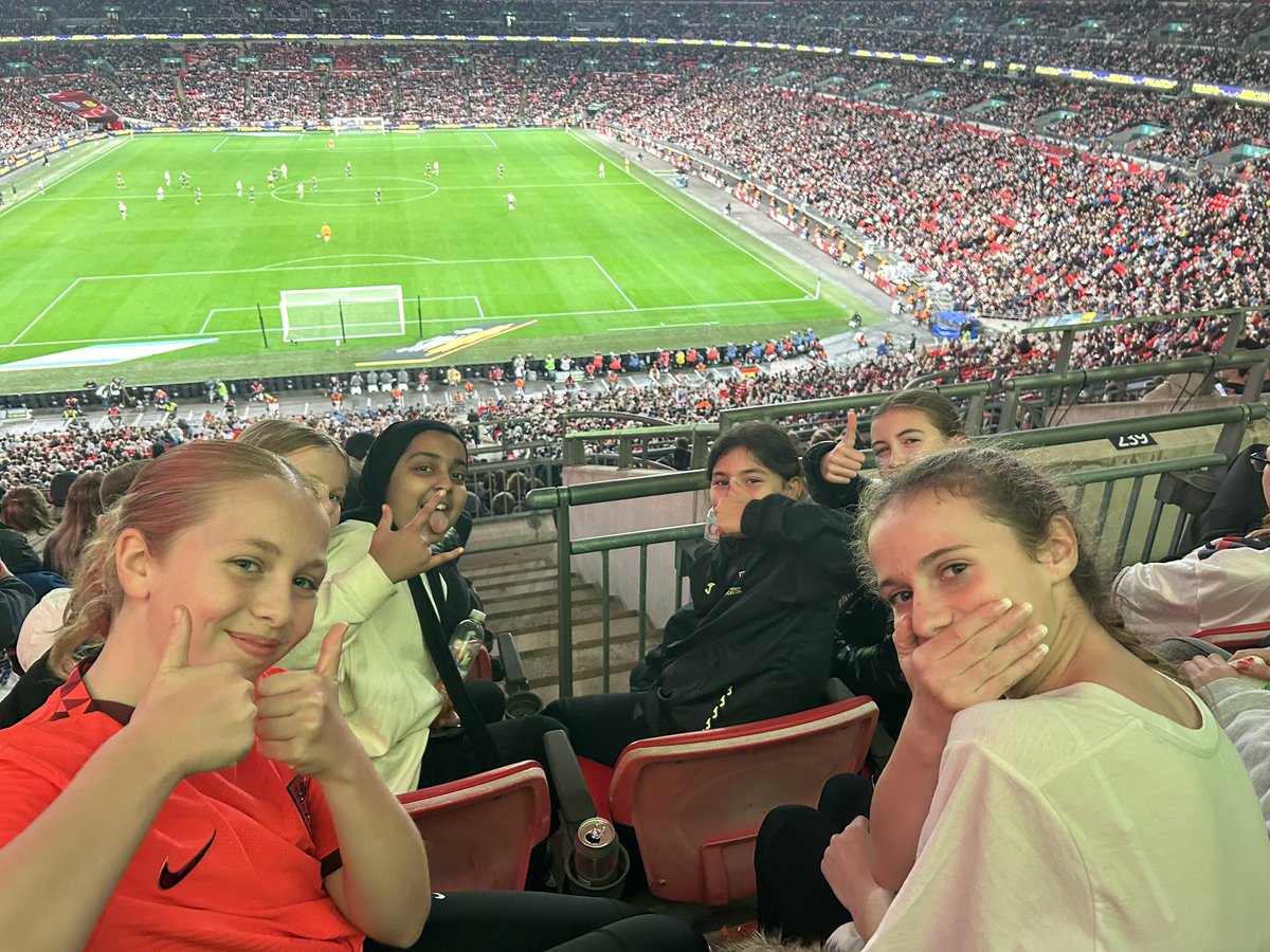 We had an awesome night at Wembley,  being inspired by the <a href="/Lionesses/">Lionesses</a> 🦁
