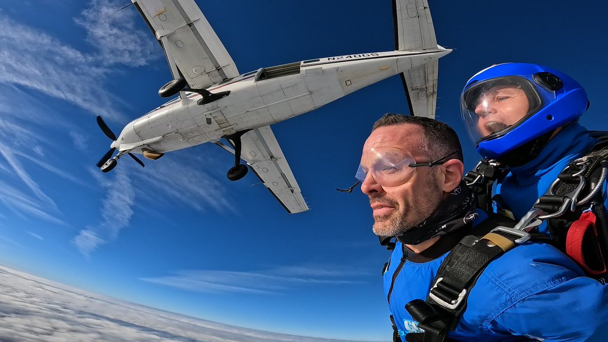 Tim Underwood tweet media