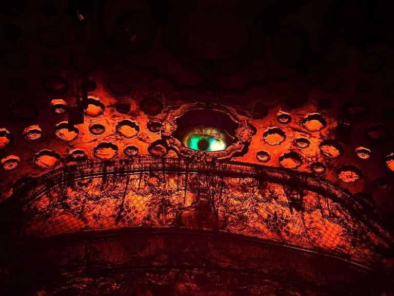 ⠀
As you step inside, the venue is adorned with an array of spooktacular decorations. The walls are cloaked in eerie cobwebs, wrapped in tattered cloaks, stand sentinel in dark corners.
⠀