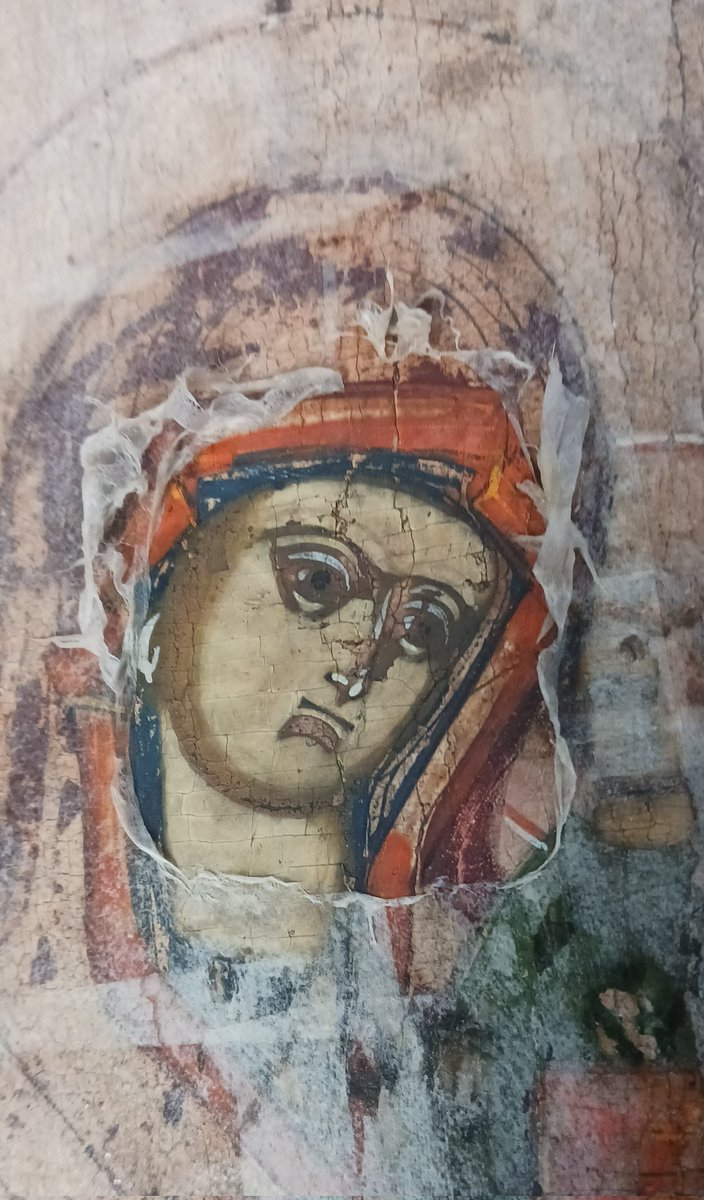 iudaDari's tweet photo. Restoration , part of process , establishing again the adesivity of the painting to the suport . 
Before and after -  photos  

#icon_restoration #orthodox_icons #orthodox_icon_shop https://t.co/XYYt1Jp2Ed