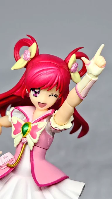 フィギュアーツのリメイク版キュアドリームを開封プリキュアーツで一番最初に発売されたドリーム兄貴がリメイク可動や造形、付属品も素晴らしくなりました「けって～い」が出来たりココとの絡みができたり… 