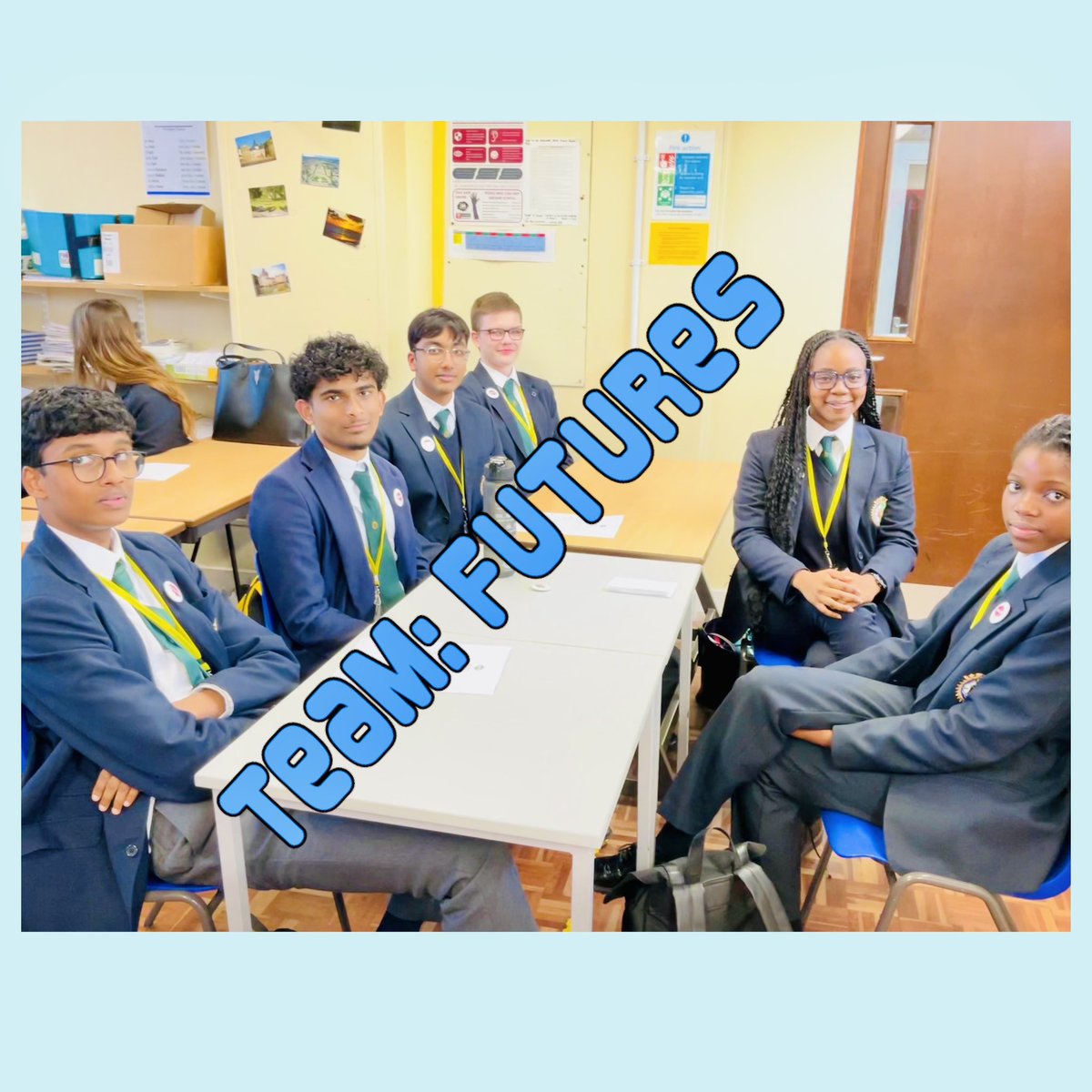 QMGS_CYM's tweet image. Introducing the CYM team of 2024-25!🫱🏻🫲🏾
We’ve got off to a great start for this academic year🤩First part of this term included;the formation of sub-teams & selecting team leaders,the creation of their 1st workshop & lots of training including First Aid-We are set & ready to go!🫡
