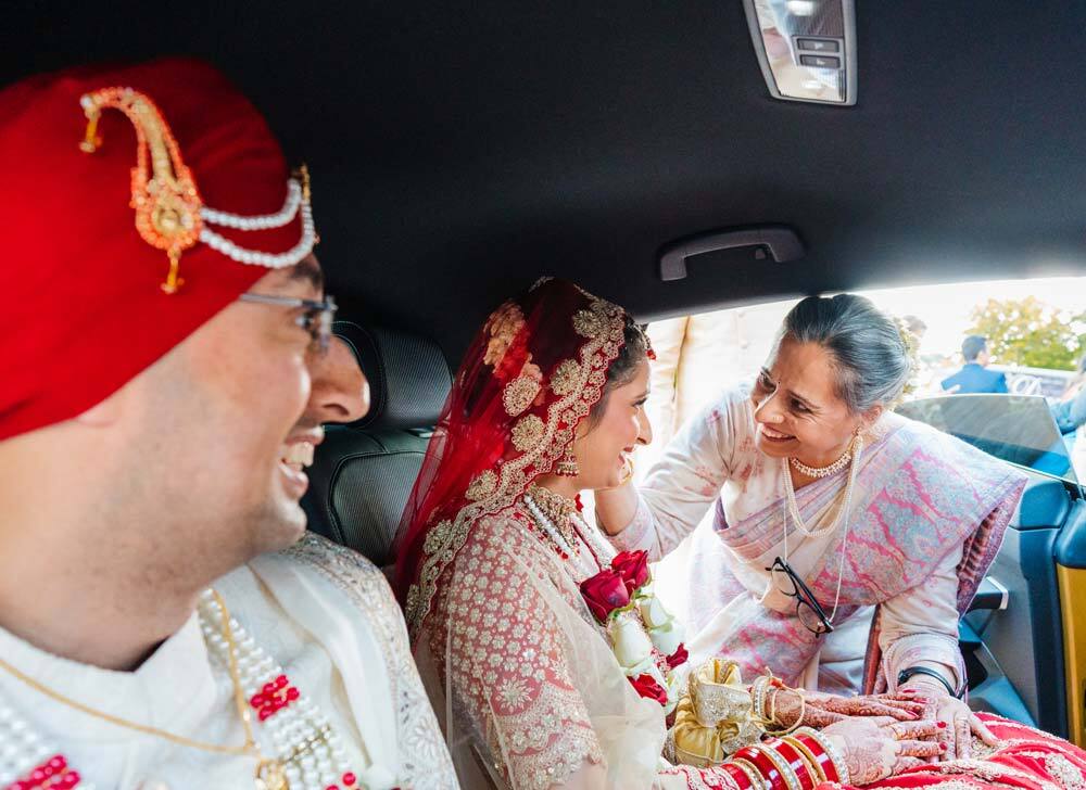 cliveblair's tweet photo. Vibha and Sunil, here are a few images from the complete gallery I'm preparing for you from your fabulous wedding at Ragley Hall last week. I'm excited to share the entire collection with you soon! #VibhaAndSunil #RagleyHall #WeddingMagic #LoveInTheAir
Venue: @ragleyhall https://t.co/pqKwaTqA3u
