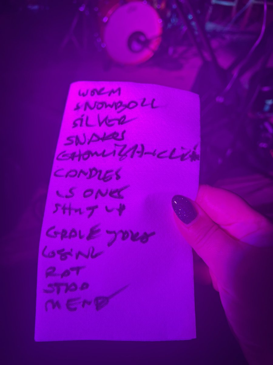 wolfparadefans's tweet photo. Amazing set tonight in Round Top!!!
#sunsetrubdown https://t.co/n61nvzcjYz