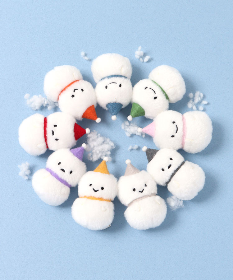 コロンとかわいい手の平サイズの雪だるまが3色ずつセットになった