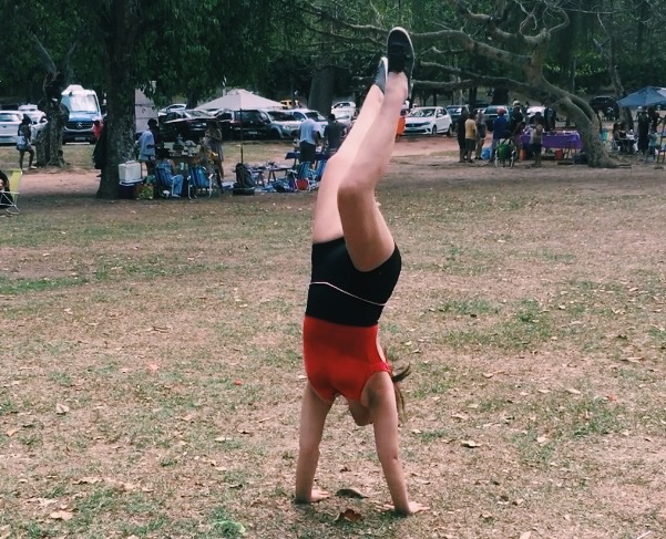juliaperys's tweet photo. Sumida por motivos de cheerleading, mas aviso a tds que to bem. Em breve volto 💙 https://t.co/4HvV8N8hKA