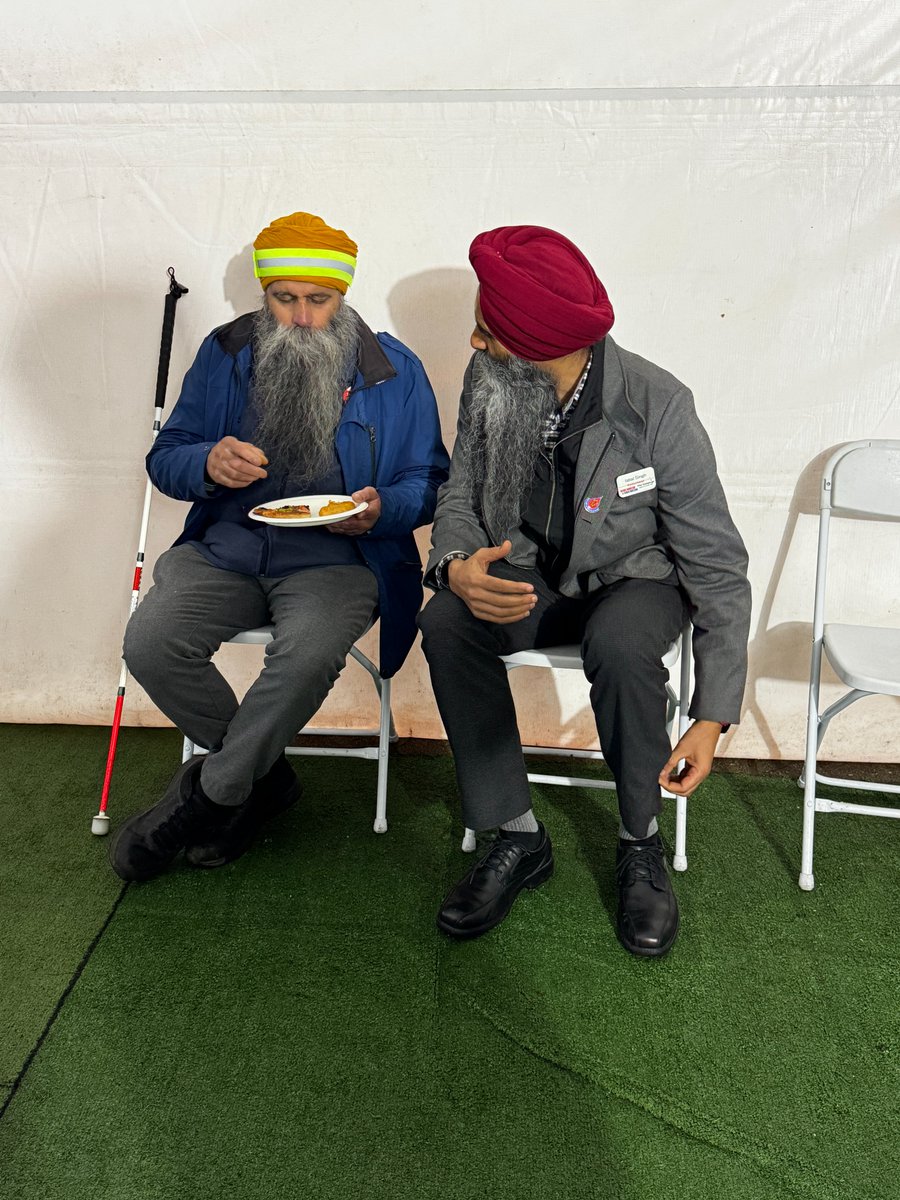 Campaign1984's tweet photo. Never Forget Sikh Genocide 1984
👇
A Sikh Nation Donor Came to Donate the Blood and He made the donation to Open the eyes of Blind Indian Justice System. Manjinder Singh

Justice Delayed......Justice Denied ? https://t.co/PV4Xph5OuO