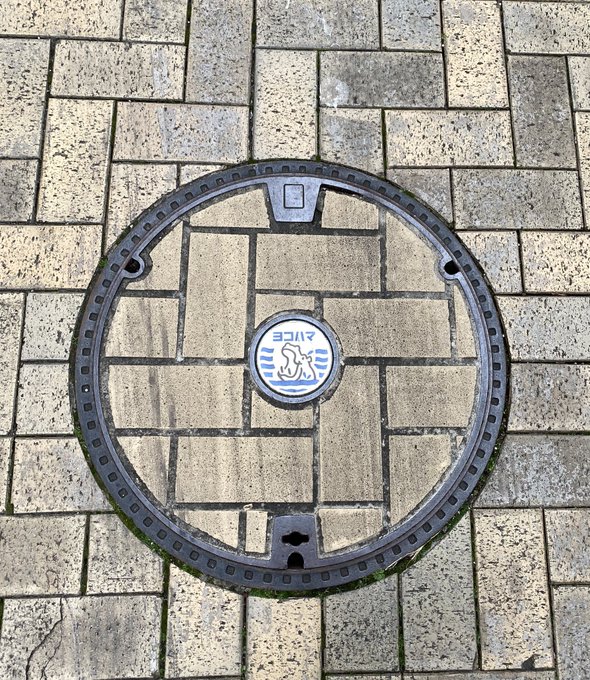 あいにくの空模様ですが、横浜散策してます。 