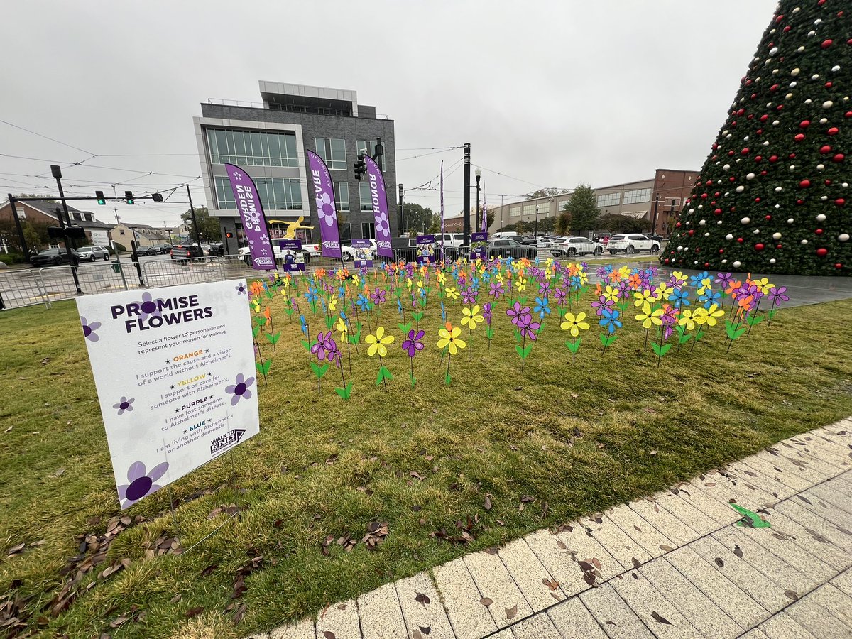 LauraMonteverdi's tweet image. A rainy but great morning at the Walk to End Alzheimer’s!!

Thank you so much to everyone who donated. This disease affects so many people. It’s inspiring to see the show of support despite the dreary weather! #walktoendalz #EndALZ