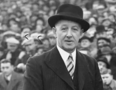 DanBloke's tweet photo. ITFC On This Day : Wednesday November 10th 1937
Town appointed butcher's son Scott Duncan from Manchester Utd as their first professional League boss. He won The Blues first ever honour - the Third Division (South) title in 1955.
Buy #ITFCOTD here https://t.co/EQXADRm2qg https://t.co/hKrtpJGoVB