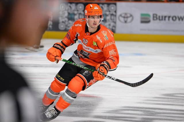 HockeyMaritime's tweet photo. Mitchell Balmas had a goal and assist in the Sheffield Steelers 4-2 win against the EIHL's Nottingham Panthers.

In his last 5 regular season games, Balmas has collected 7 points (4G,3A).

#EIHL #HockeyX #NovaScotia #Balmas https://t.co/9baK4RIXR8