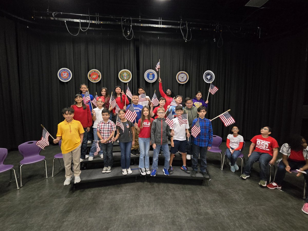 MSVocal_ESMusic's tweet photo. I am very proud of my students @PurpleHeart_ES each 5th grade class learned &amp; performed a specific patriotic song this week, like Deep in the Heart of Texas &amp; 50 Nifty United States🎶 in honor of Veterans Day.🇺🇸   #TeamSISD @SISD_FineArts Thank you for your service🇺🇸#VeteransDay https://t.co/aQSyCMZj4n