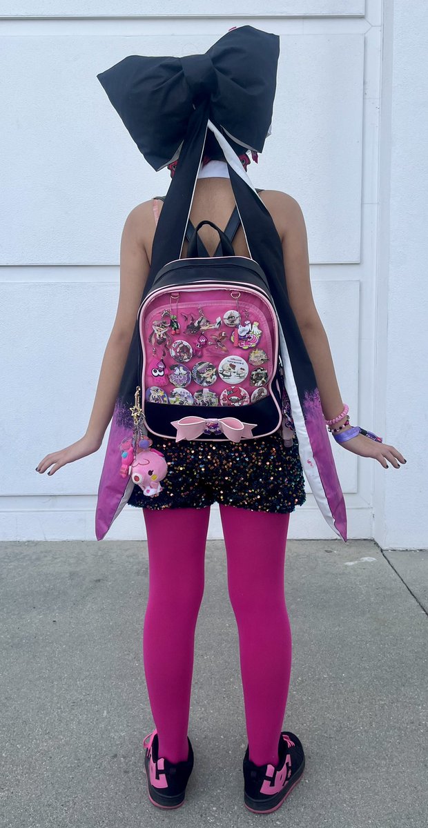 FRONT AND BACK OF MY CALLIE COSPLAY