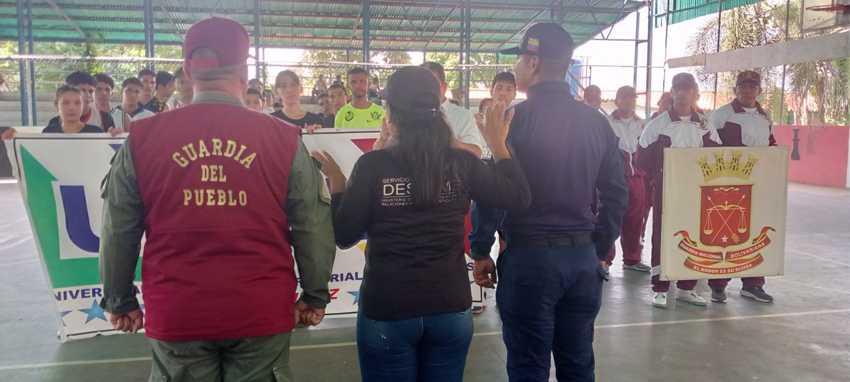 Efectuado con éxito el gran evento deportivo "Copa Senades" en Valle de la Pascua, con la participación de los equipos de la Universidad Politécnica Territorial de los Llanos "Juana Ramírez"  vs los estudiantes de la UNES se disputó este maravilloso encuentro de Fútbol Sala.