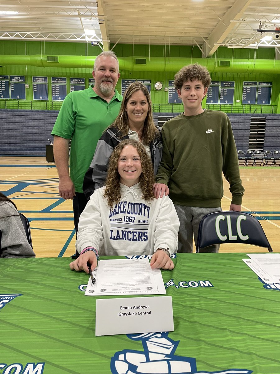 Emma Andrews tweet media