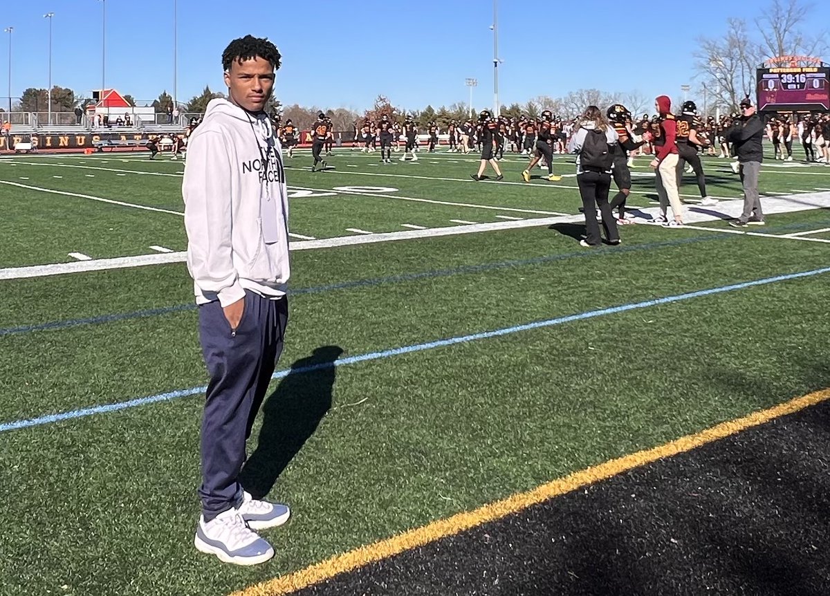 Marquis Goins Jr (@mjgoins) on Twitter photo Thank you to <a href="/UrsinusFootball/">Ursinus Football</a> for having me down today for a game day visit, tour of the campus and lunch. It was great to meet you all and I had an amazing time.
<a href="/CoachTFarrell/">Coach Tommy Farrell</a> <a href="/ManchesterTwpFB/">Manchester Twp. HS Football</a> <a href="/Coach_Brady/">Aaron Brady</a> <a href="/Coach_Endy/">Jeff Endy</a> <a href="/CoachPGallagher/">Peter Gallagher</a> <a href="/CoachQuigsUC/">Rob Quigley</a> <a href="/CoachLotier/">Dave Lotier</a> Thank you to <a href="/UrsinusFootball/">Ursinus Football</a> for having me down today for a game day visit, tour of the campus and lunch. It was great to meet you all and I had an amazing time.
<a href="/CoachTFarrell/">Coach Tommy Farrell</a> <a href="/ManchesterTwpFB/">Manchester Twp. HS Football</a> <a href="/Coach_Brady/">Aaron Brady</a> <a href="/Coach_Endy/">Jeff Endy</a> <a href="/CoachPGallagher/">Peter Gallagher</a> <a href="/CoachQuigsUC/">Rob Quigley</a> <a href="/CoachLotier/">Dave Lotier</a>