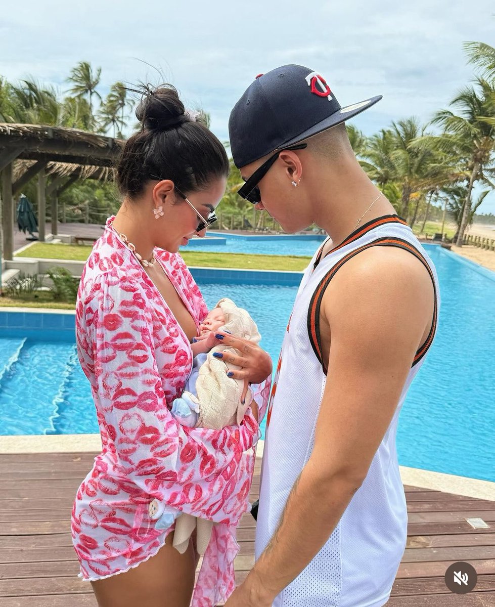 pamella e victor sendo a prova de que quando é pra ser será!!!