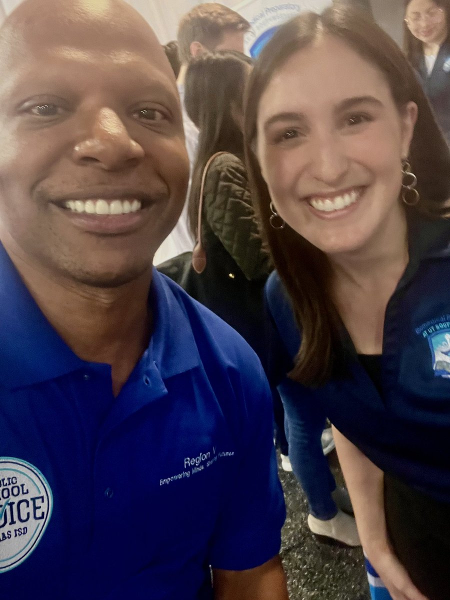 MrJChoice1's tweet photo. Great turnout today for Discover Dallas! Enjoyed seeing and connecting with some of my favorite people! #ChooseDallas https://t.co/77XMtBDRc4