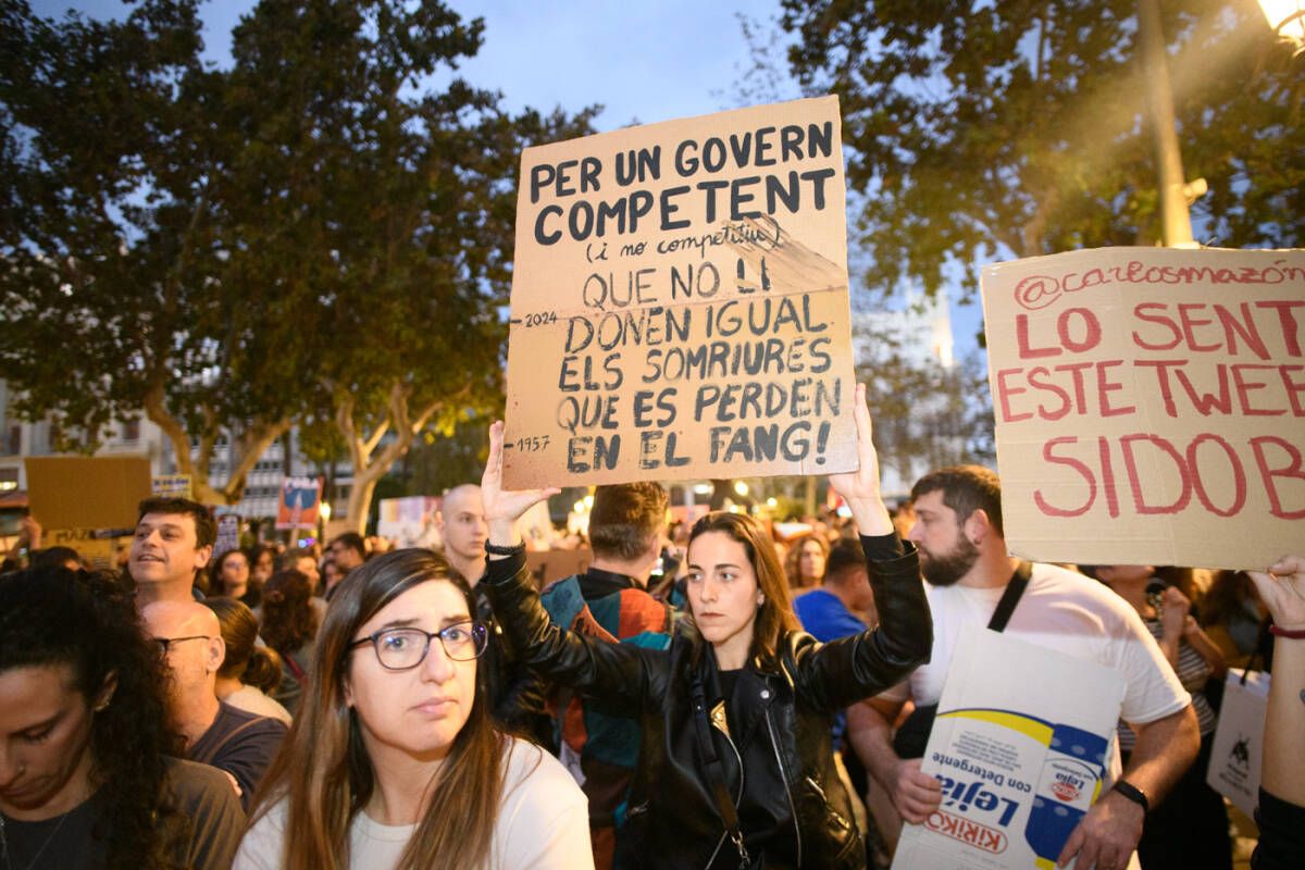 Valencia Plaza tweet media