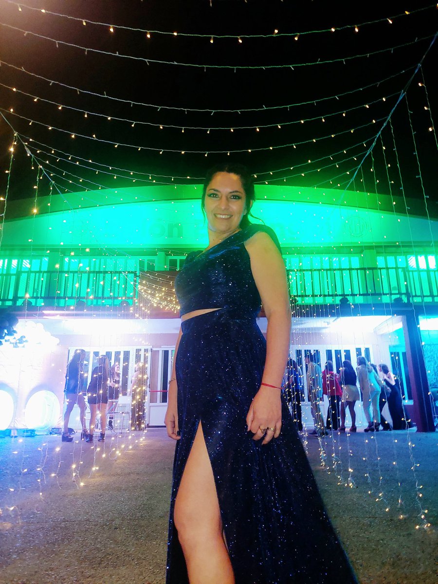 yami4316's tweet photo. Hermosa fiesta del Empleado Municipal https://t.co/sQxjRtx06s