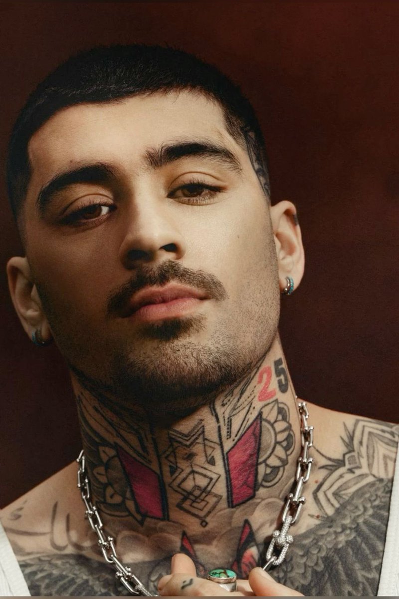 zayn pics (@sourcezayn) on Twitter photo 