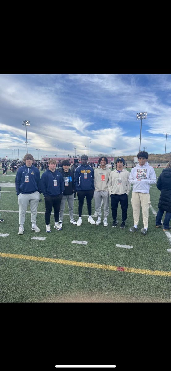 Jonah Broemer 2026 (@jonahbroemer44) on Twitter photo I had an amazing time at <a href="/DU_Football/">Davenport Football</a> for a game day visit with my guys Today. Thank you for the opportunity!
<a href="/coachbieds/">Andrew Biedenbender</a> <a href="/CoachWalkerDU4/">Coach Walker</a> <a href="/CoachBedes/">Branden Bedes</a> <a href="/SparkyMcEwen1/">Sparky McEwen</a> <a href="/alex_pallone/">Alex Pallone</a> <a href="/PrepRedzoneMI/">Prep Redzone Michigan</a> <a href="/MichFBFrenzy/">Michigan Prep Frenzy</a> I had an amazing time at <a href="/DU_Football/">Davenport Football</a> for a game day visit with my guys Today. Thank you for the opportunity!
<a href="/coachbieds/">Andrew Biedenbender</a> <a href="/CoachWalkerDU4/">Coach Walker</a> <a href="/CoachBedes/">Branden Bedes</a> <a href="/SparkyMcEwen1/">Sparky McEwen</a> <a href="/alex_pallone/">Alex Pallone</a> <a href="/PrepRedzoneMI/">Prep Redzone Michigan</a> <a href="/MichFBFrenzy/">Michigan Prep Frenzy</a>