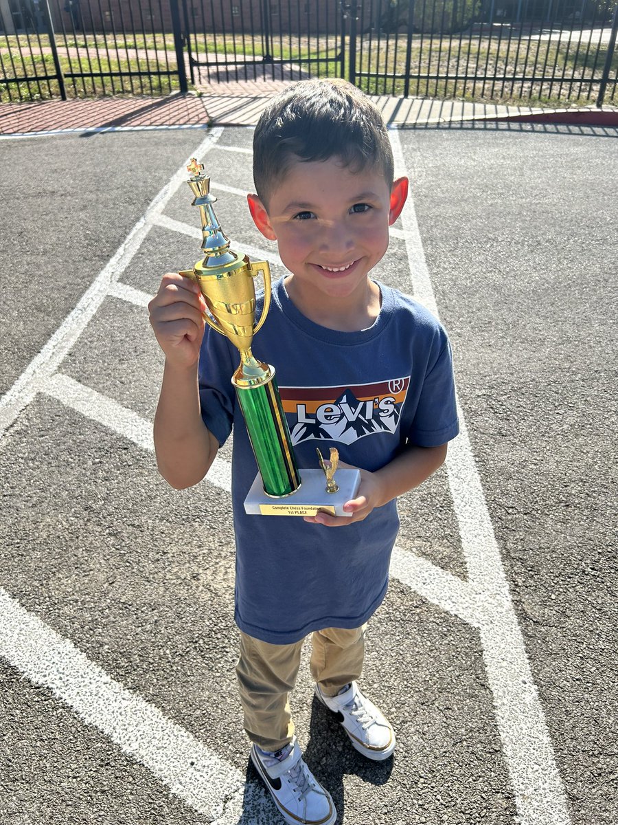 Sandra Castilleja (@scast_01) on Twitter photo Love my Chess Player! 1st place champ! Way to represent your school son <a href="/GardendaleELP/">Gardendale Early Learning Program</a> <a href="/DrH_OnTheEdge/">Doctor.H 🇲🇽🇺🇸</a> <a href="/EISDofSA/">Edgewood ISD</a> Love my Chess Player! 1st place champ! Way to represent your school son <a href="/GardendaleELP/">Gardendale Early Learning Program</a> <a href="/DrH_OnTheEdge/">Doctor.H 🇲🇽🇺🇸</a> <a href="/EISDofSA/">Edgewood ISD</a>
