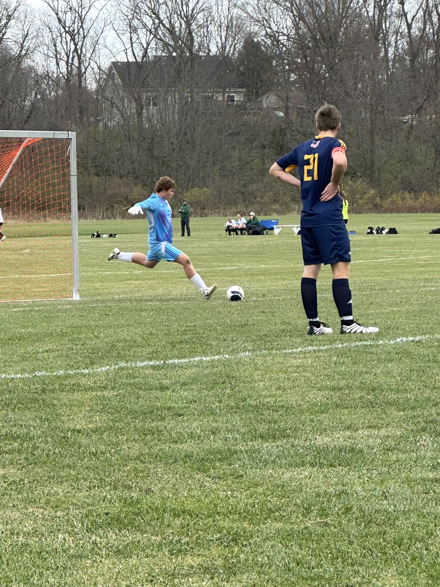 CamdenSankey's tweet photo. Hendricks Elite 1, Carmel 1
Back at it again at 8:00 tomorrow morning! ⚽️ #indyfusionclassic https://t.co/qUWZy69N31