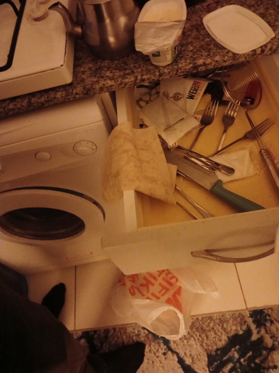 gozleme yapiyoduk oglan lavasi cekmeceye park etmis amk