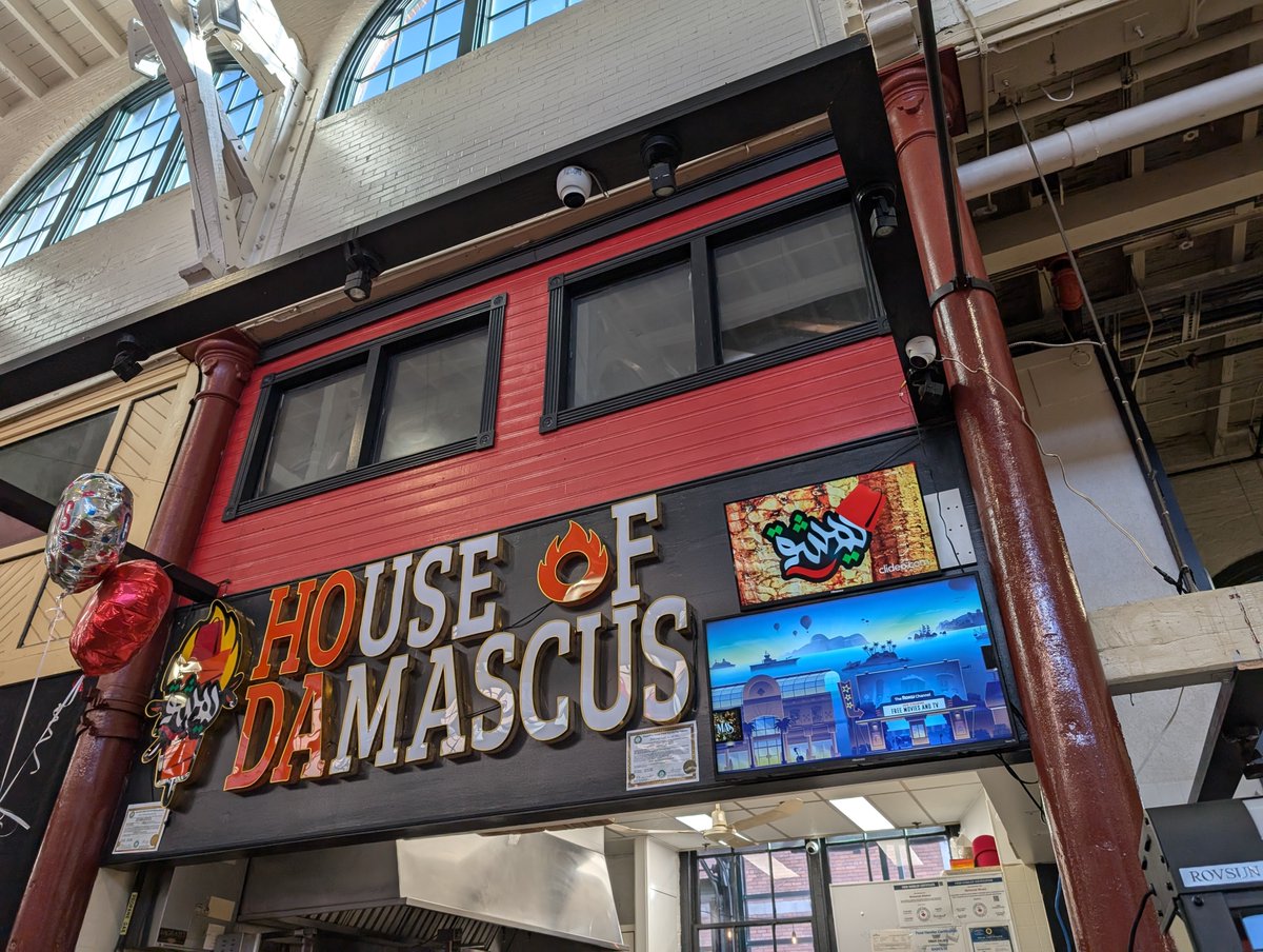 White 🐇 2587 tweet media