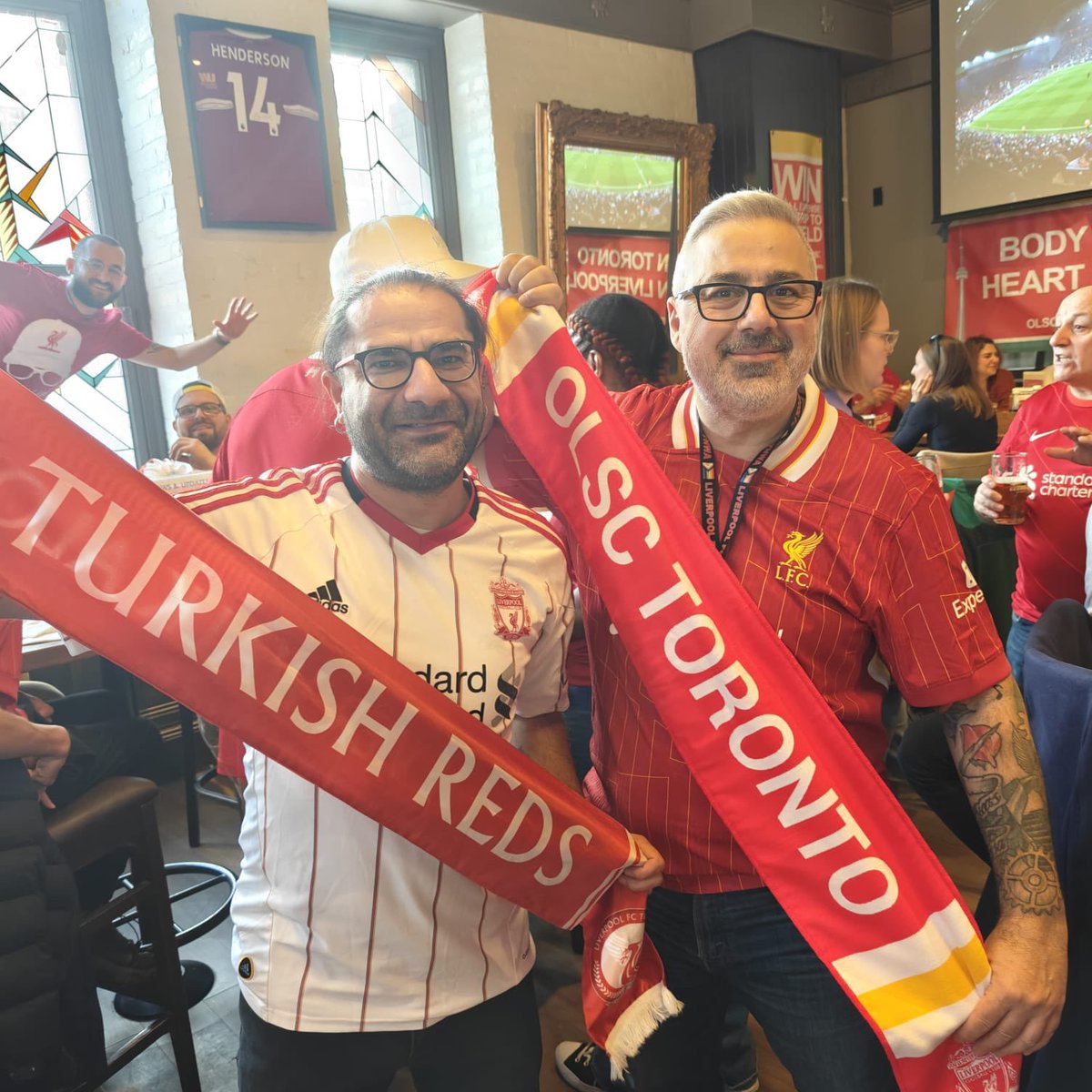 OLSC Turkey🤝OLSC Toronto

Dünyanın herhangi bir yerinde büyük Liverpool ailesinin bir parçasını bulursunuz. #YNWA