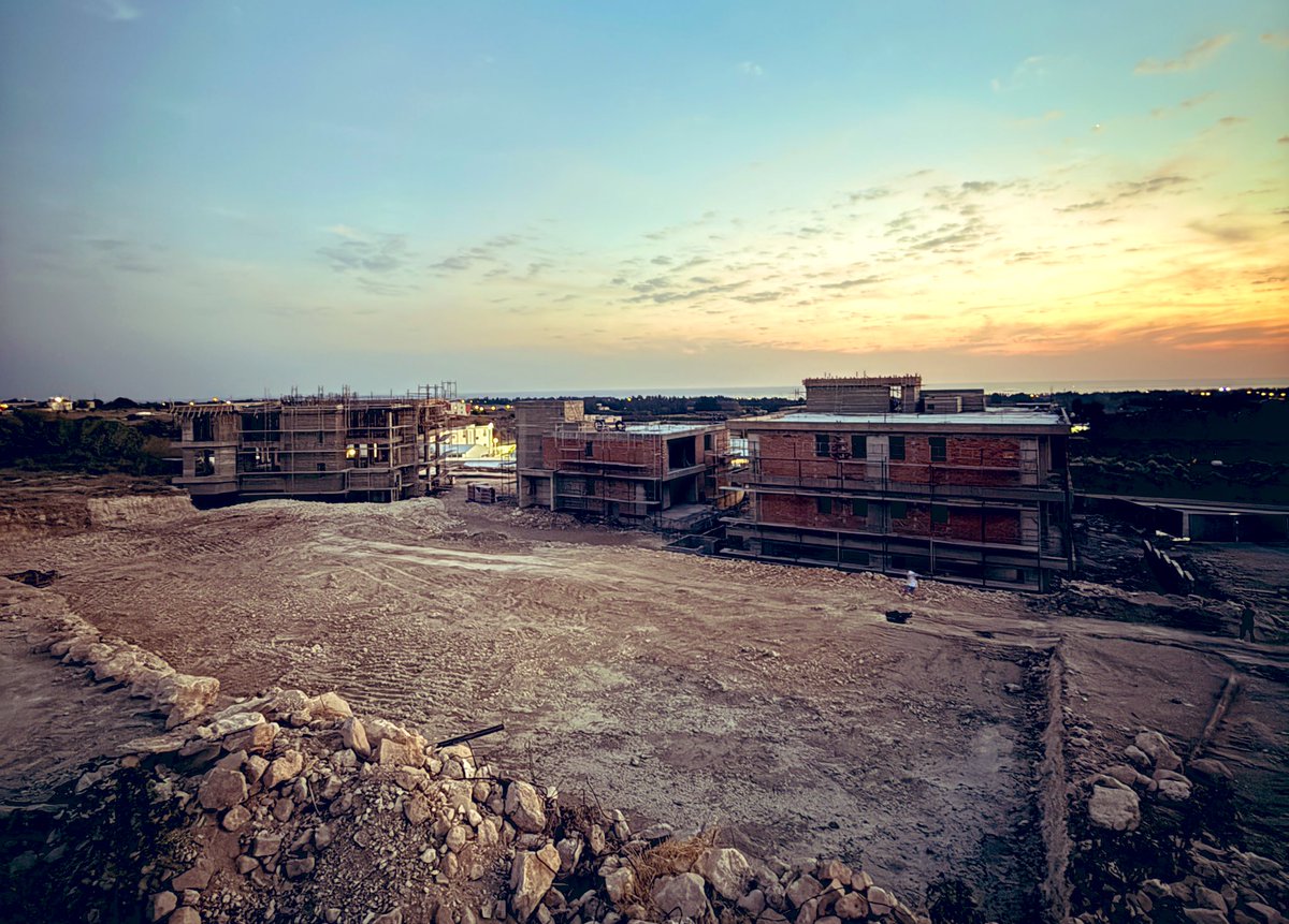 𝙩𝙤𝙢𝙖𝙨𝙯 tweet media