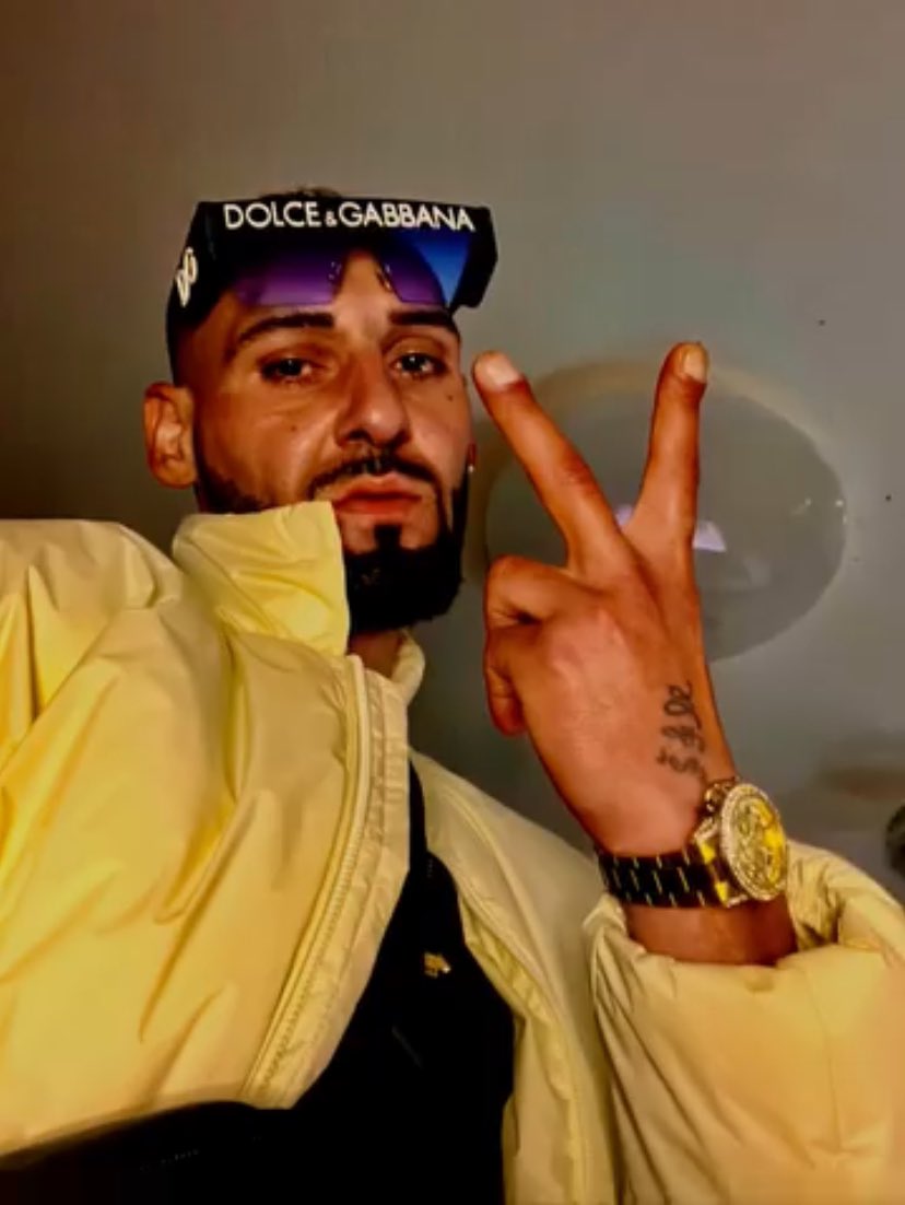 mcbruda's tweet image. un jom Dolce per juve Gubana