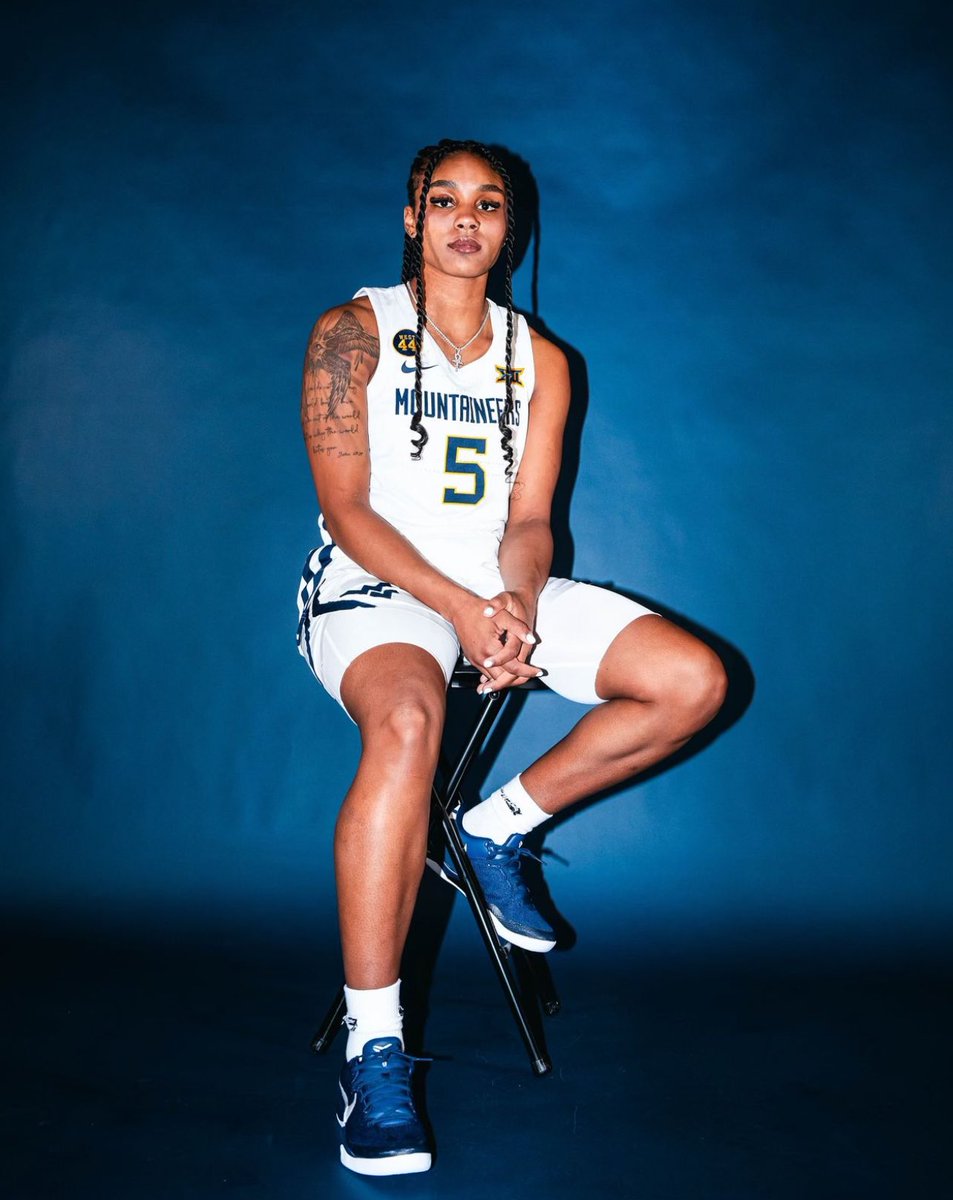 trendyhoopstars's tweet photo. A solid first week for Auburn transfer Sydney Shaw, who averaged (19.5) points, (3.5) rebounds, (2.0) assists, and (2.0) steals for No. 16 West Virginia! ✨ https://t.co/6Q356yfF2w