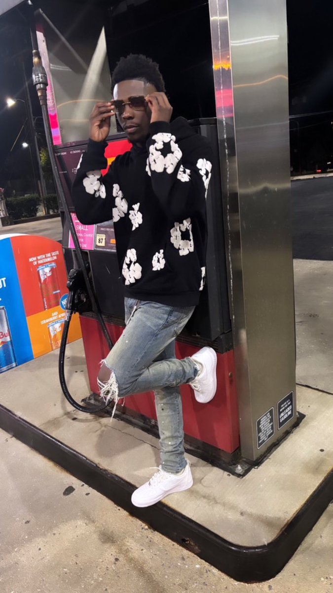 d.roy (@yggdavonnn) / Posts / X