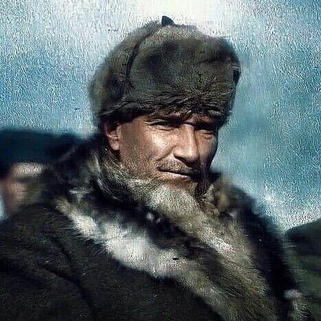 Ergenekon’da dövülen demiri Dumlupınar’da, Sakarya’da düşmana süngü eden Gazi Mustafa Kemal Atatürk’e rahmet olsun.