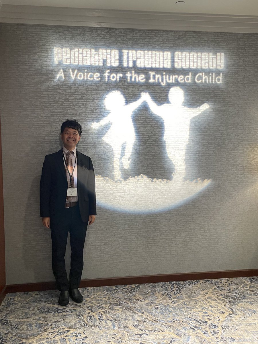 hiro_m_bj8's tweet photo. PTSというちょっとニッチな学会のために独りCharlotteへ✈️ competition sessionにinvite され、ひょんなことから初のfull oralに💦 Award獲得には力不足でしたが良い経験となりました。patients, parents, community groupとの対話があ��sessionがあったり、新たな気づきも多い楽しい旅になりました。 https://t.co/owD2x1sgRu