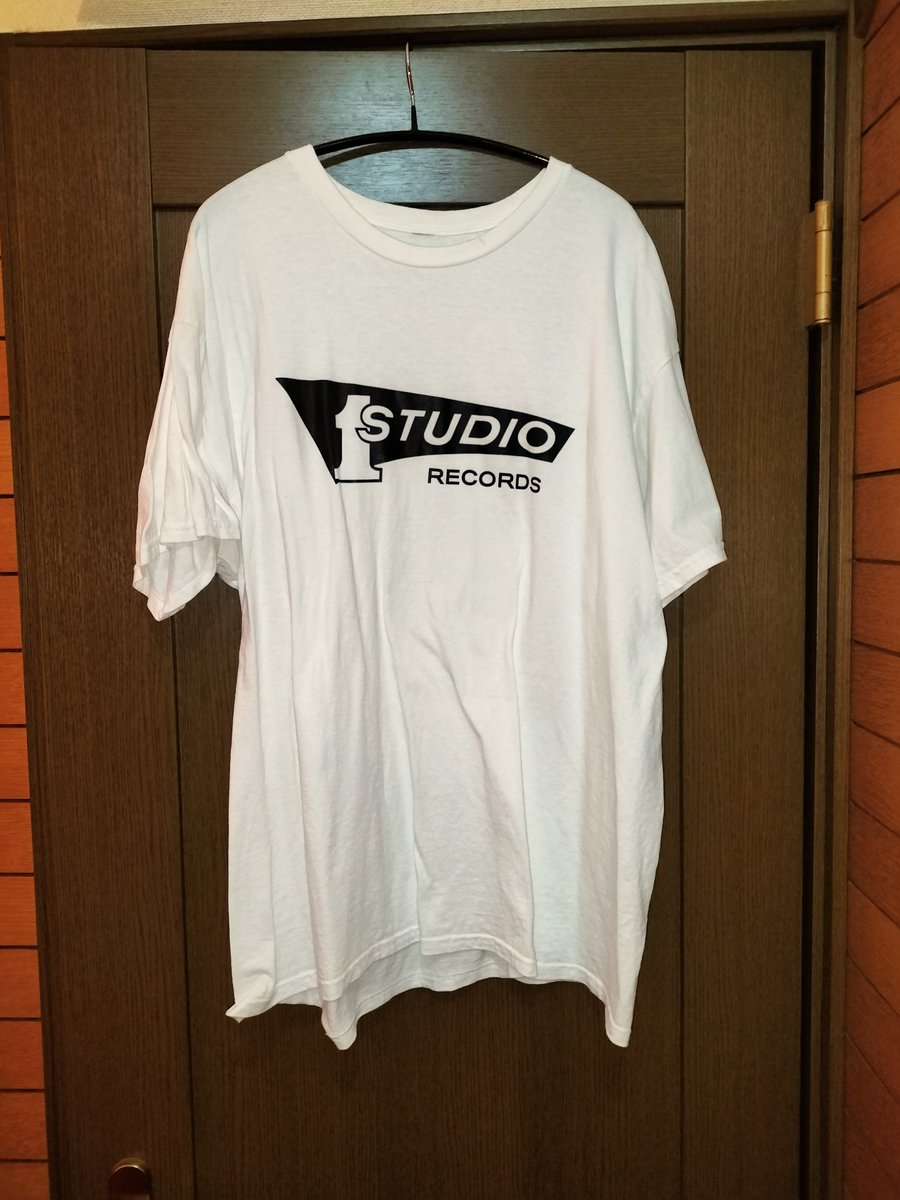 mosmos90054560's tweet photo. 今日はこれを着てお仕事
https://t.co/wey66eu9bp https://t.co/L4Zixo3tyE