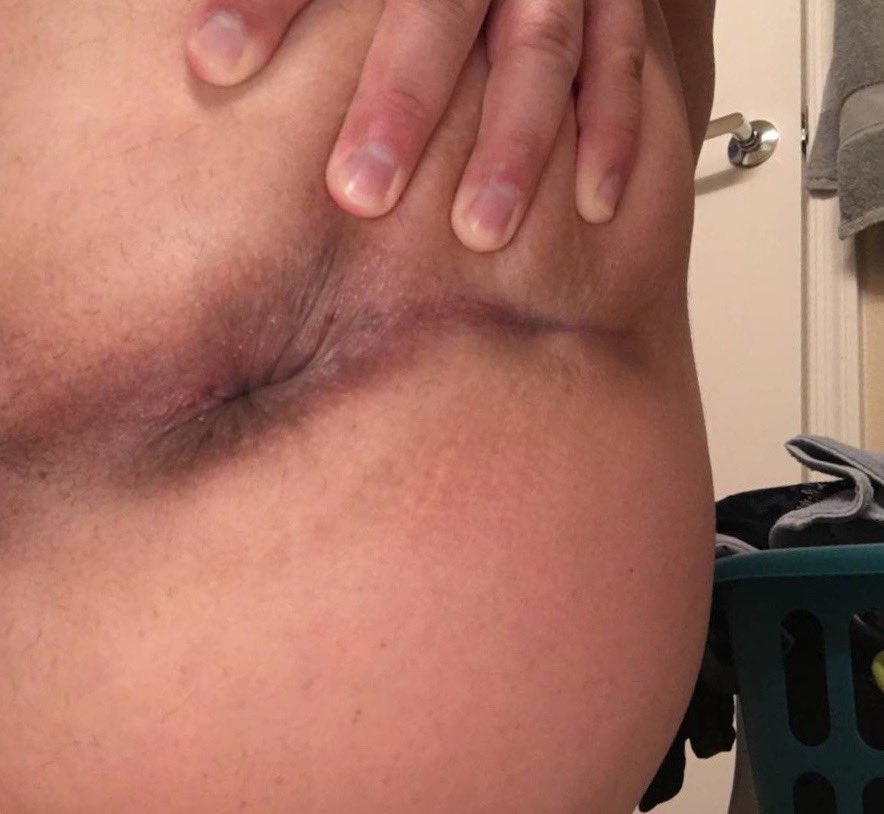 funbottom4u's tweet photo. @MrWrecksmore https://t.co/pwHn10F6JD