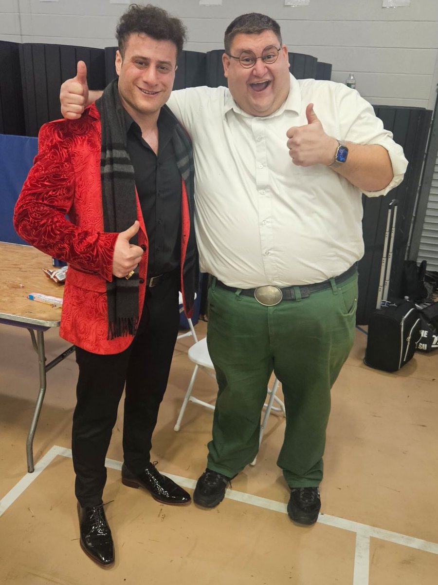 The_MJF's tweet image. Was so cool meeting up with my old pal Bully today at my autograph signing. 

He waited so patiently for his turn.