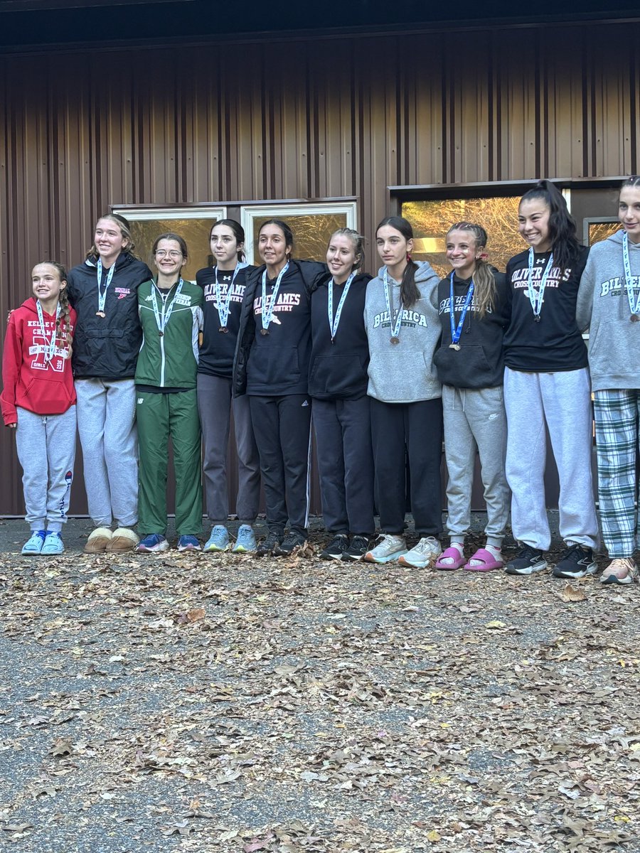 At the Division 1C Girls Cross Country Race today, Elyse Srodawa (5th), Malia Grant (24th), Meaghan Burdulis (43rd), Bridgid Cavanaugh (49th) and Chloe Tumbleton (55th) led the team to a 6th place!