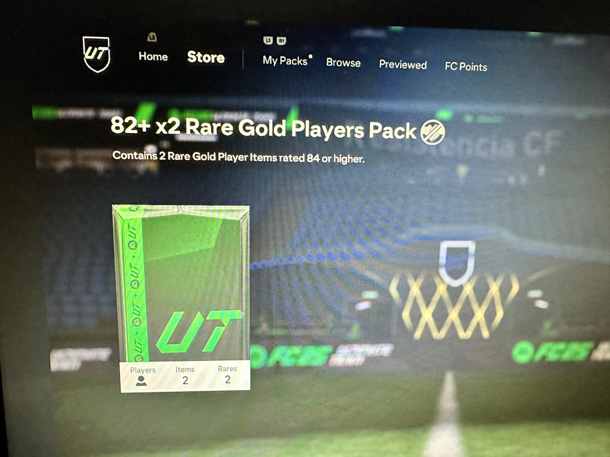 rhyssythomass2's tweet photo. @EASPORTSFC I want my compensation. 2, 82 rated players packed. I want my 84x2.

@NepentheZ @bateson87 https://t.co/Ylm42saB2C