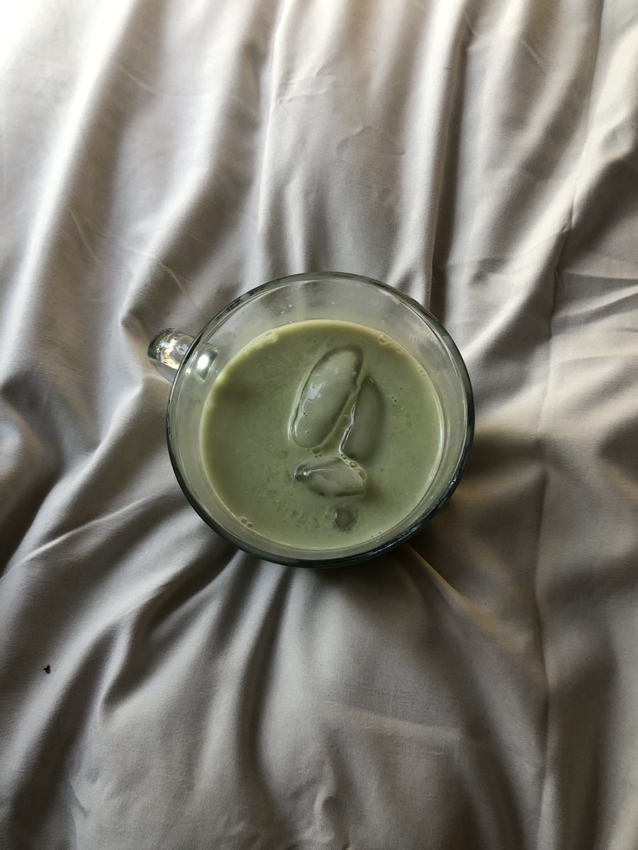 kyavii_'s tweet photo. 4:53 PM • coconut milk matcha
~ 100kcals ~
breaking my fast with a light matcha 🙈 https://t.co/ZSSkvDYTJz