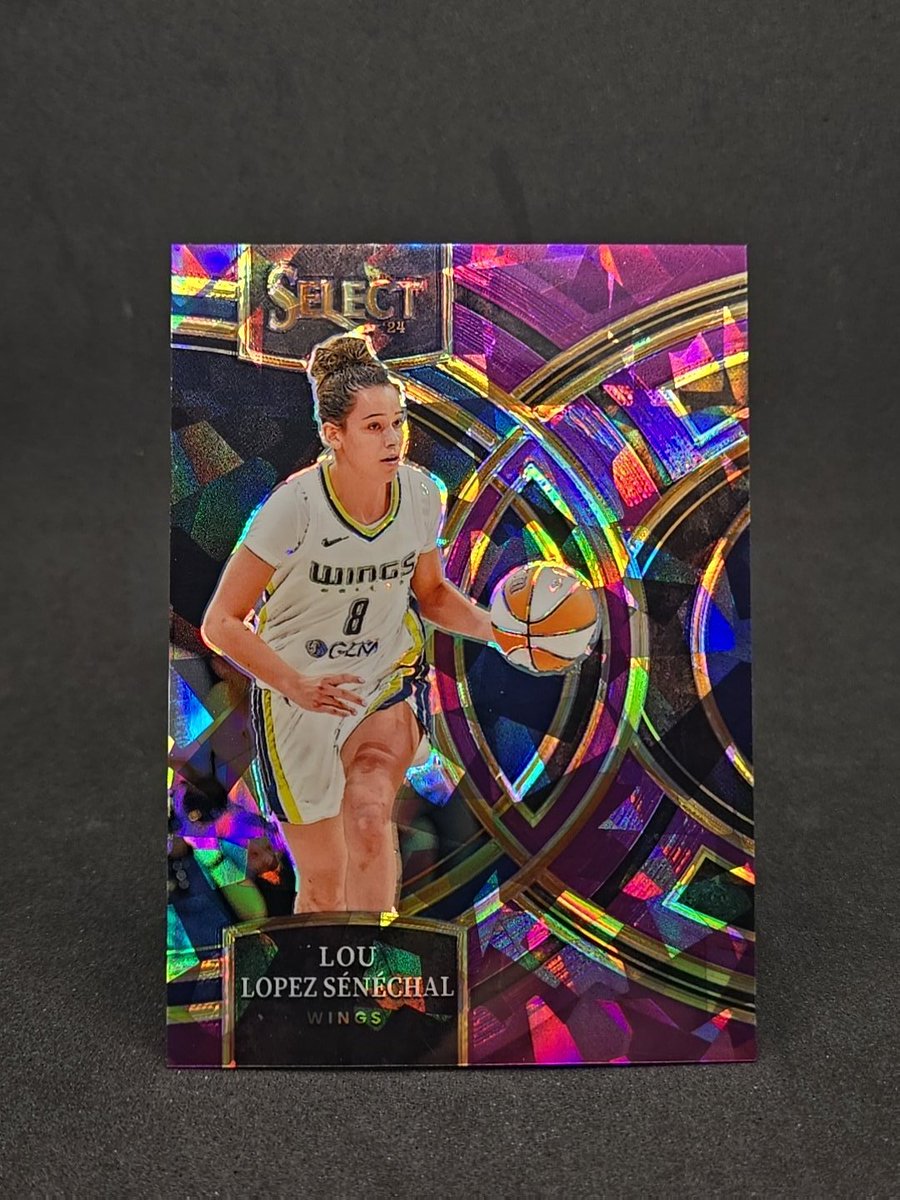 rdaex1's tweet photo. WNBA singles available!!

#thehobby
#TBBCrew https://t.co/s62xDKlBid