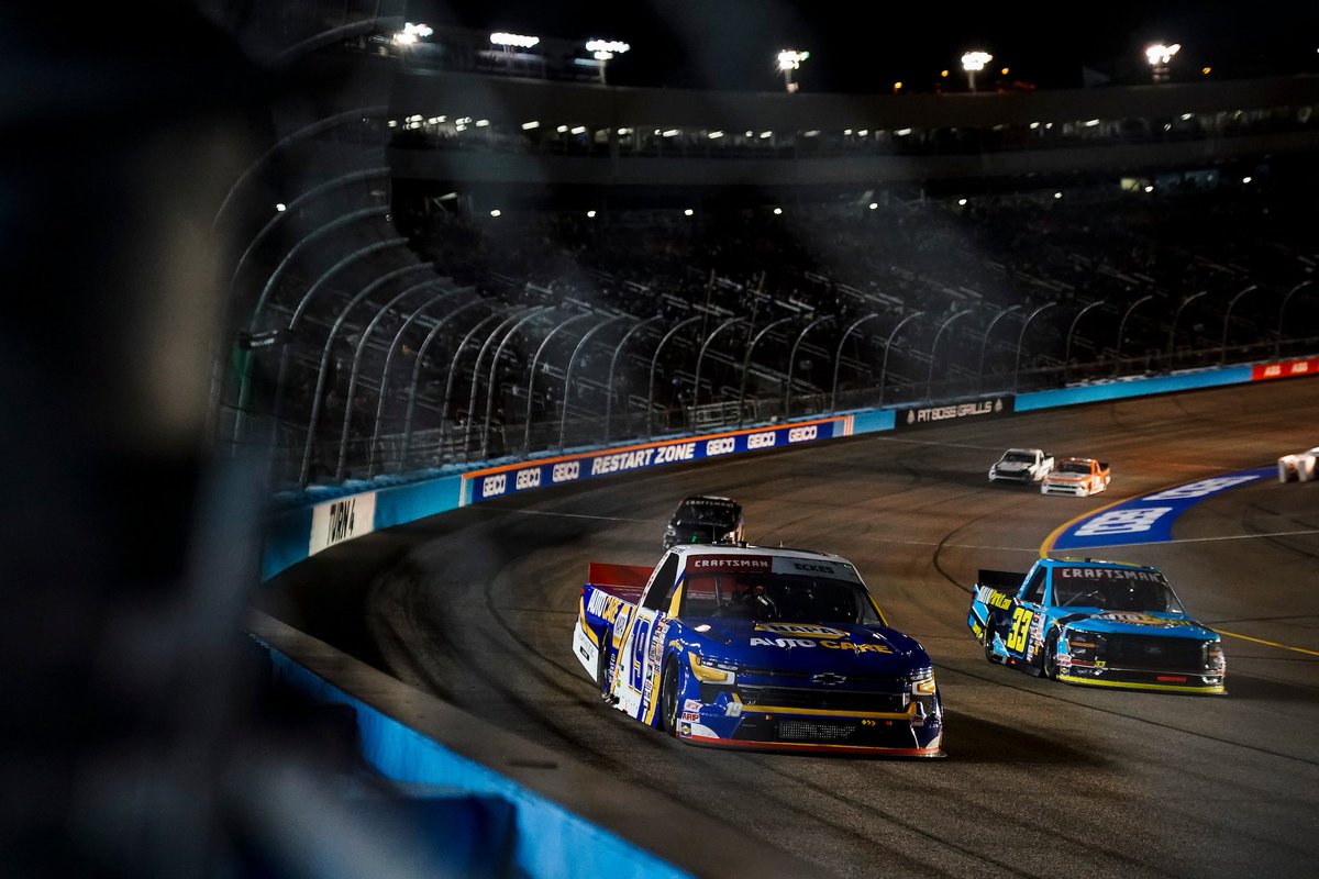 Scenes from <a href="/christianeckes/">Christian Eckes</a>' #Championship4 run  <a href="/phoenixraceway/">Phoenix Raceway</a> 📸

#teamNAPA #NASCAR