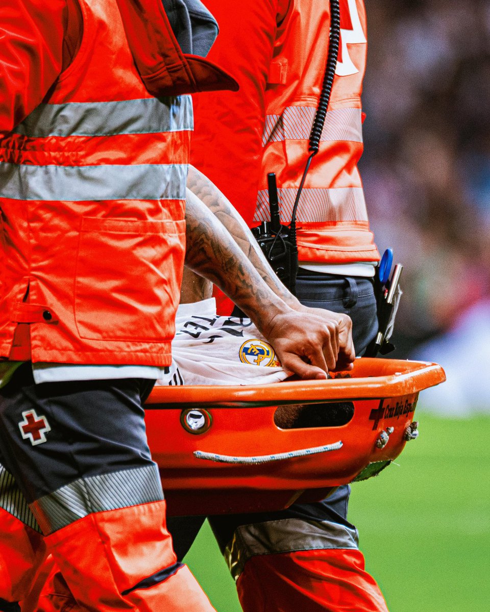 Éder Militão tweet media