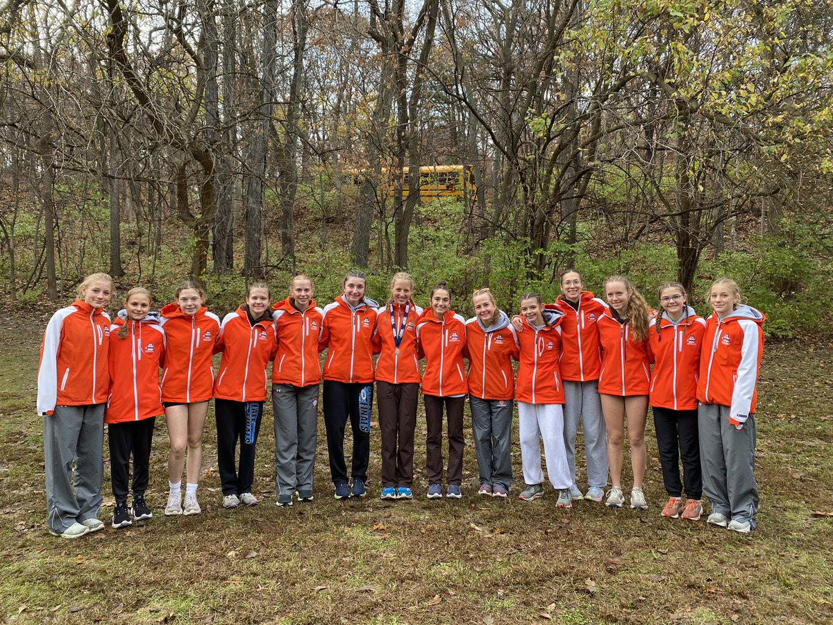 The Hersey Girls XC team finished 9th as a team today! With 4/7 PR’s, we couldn’t stop smiling. What a great season for this crew and we are so proud!🧡🤩🐾

Results: live.raceresultsplus.com/meets/41865/ev…